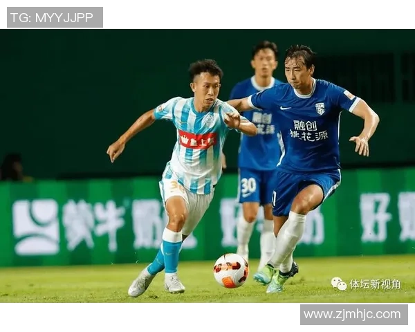 广州足球队强势领跑冠军赛积分榜70分稳居第一位 广州足球队强势领跑冠军赛积分榜70分稳居第一位