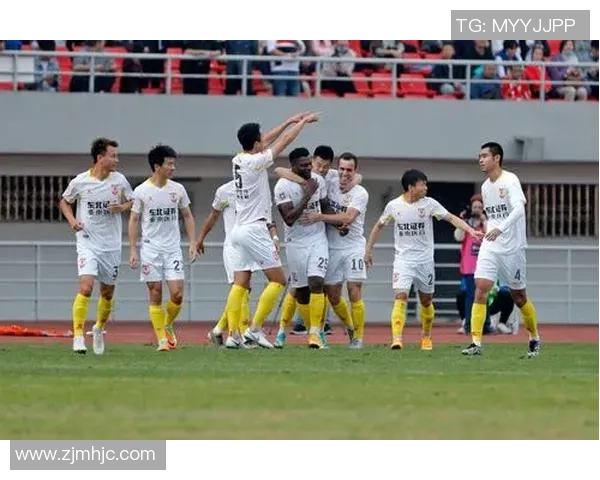 成都足球队技术解析：从战术布局到球员素质的全面剖析